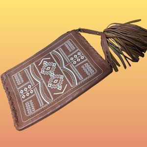 FAUX LEATHER TASSEL CLUTCH